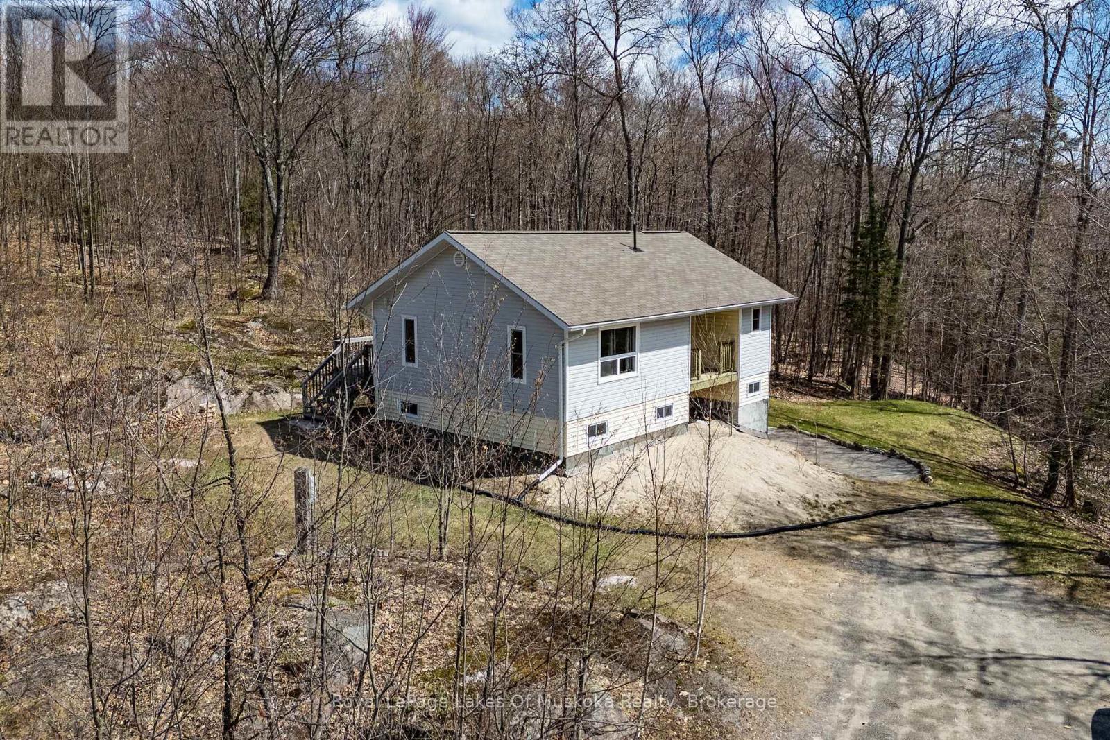 3511 BRUNEL ROAD, Lake of Bays, Ontario