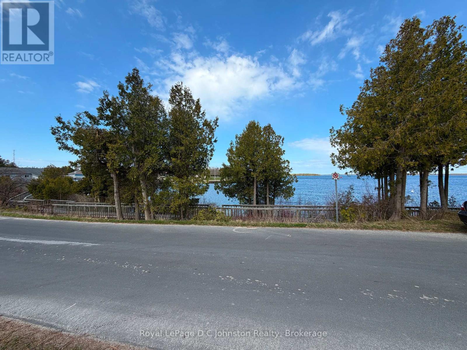 60 Bay Street S, Northern Bruce Peninsula, Ontario  N0H 2R0 - Photo 5 - X13106770