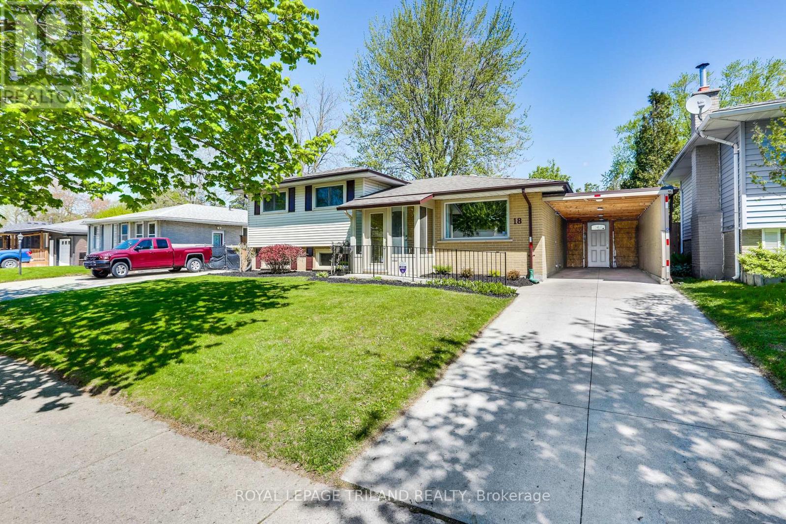 18 Noel Avenue, London East, Ontario  N5V 1A9 - Photo 4 - X13106784
