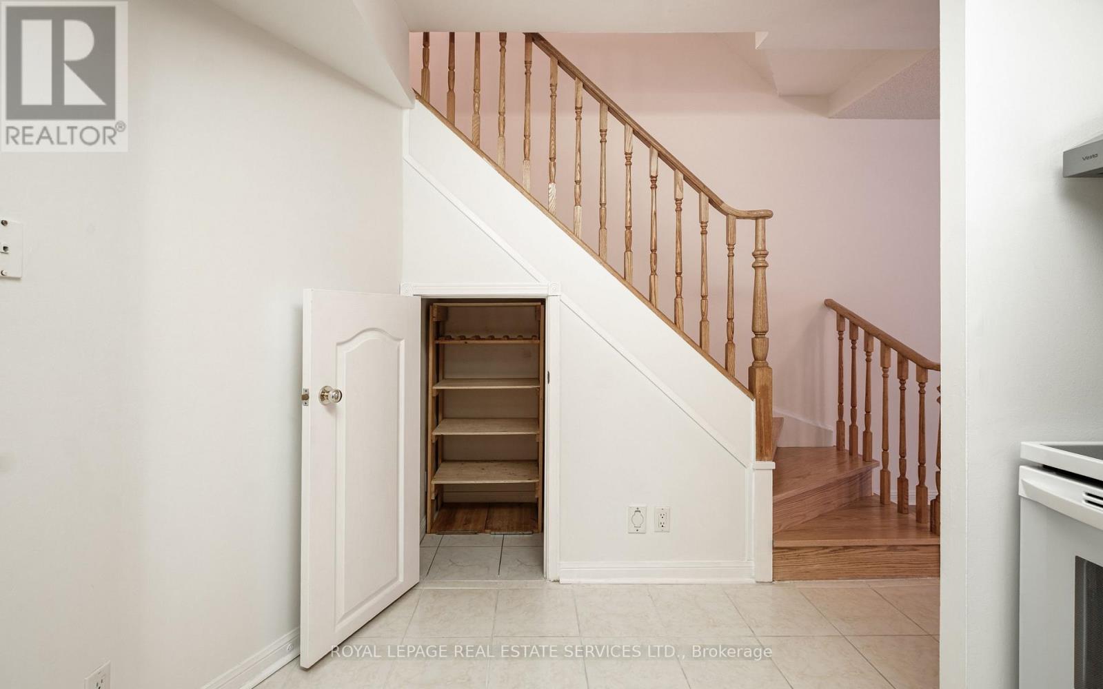1306 - 28 Sommerset Way, Toronto, Ontario  M2N 6W7 - Photo 19 - C13106848