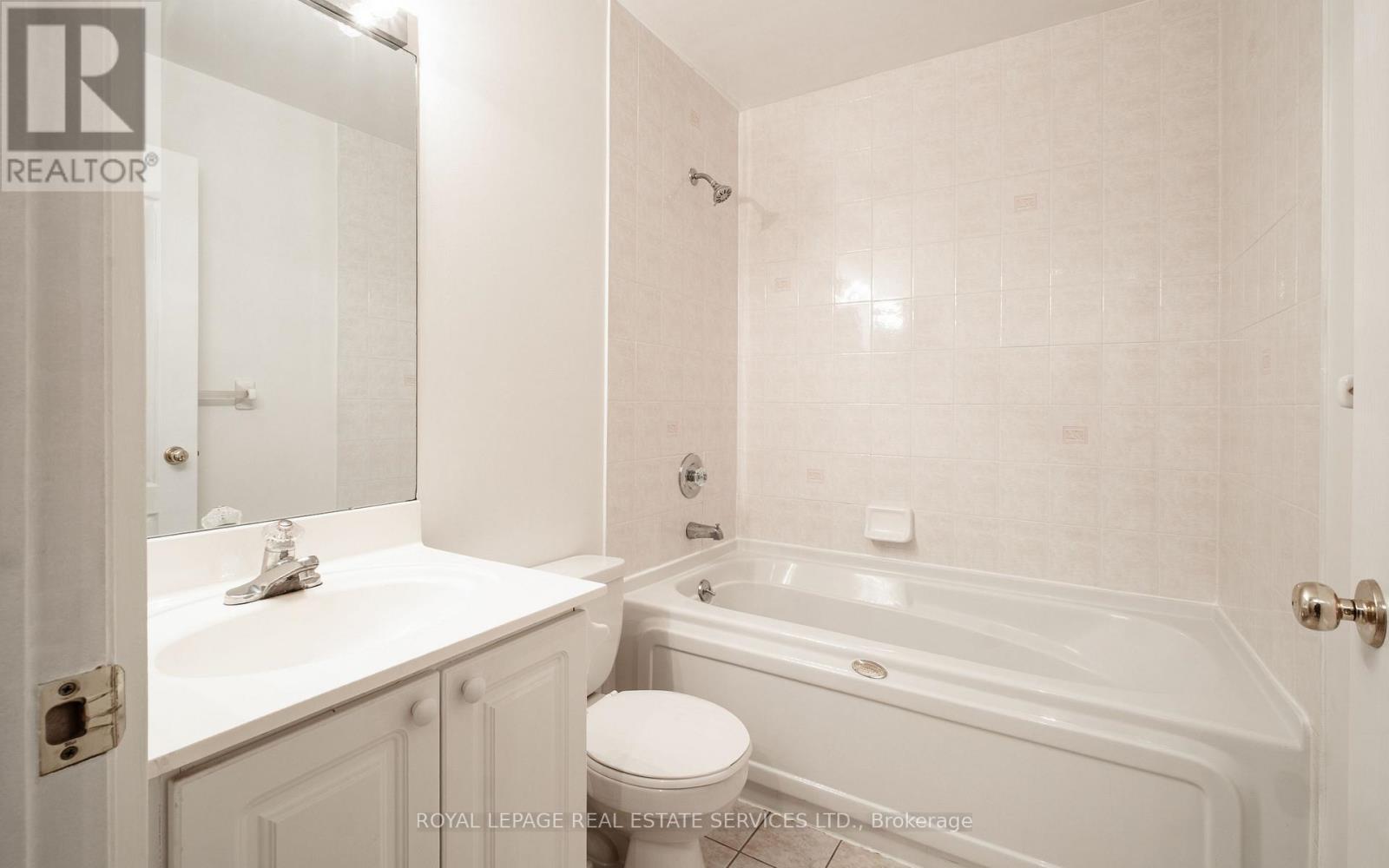 1306 - 28 Sommerset Way, Toronto, Ontario  M2N 6W7 - Photo 21 - C13106848
