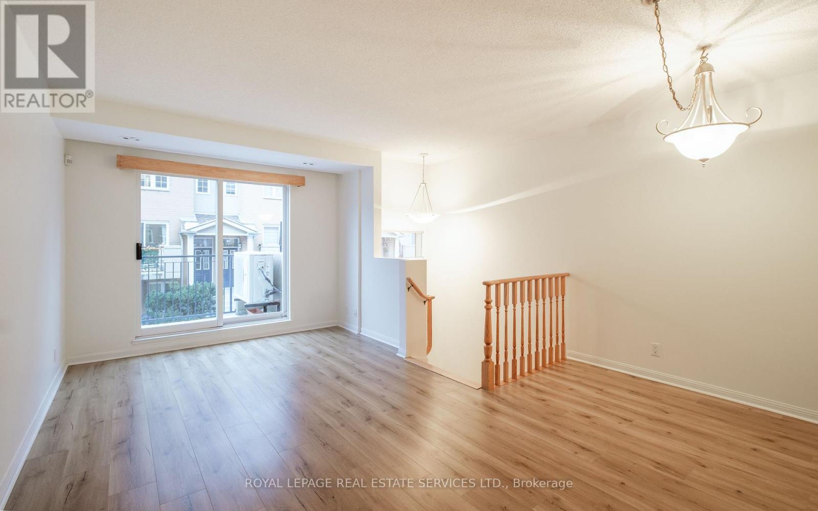 1306 - 28 Sommerset Way, Toronto, Ontario  M2N 6W7 - Photo 4 - C13106848