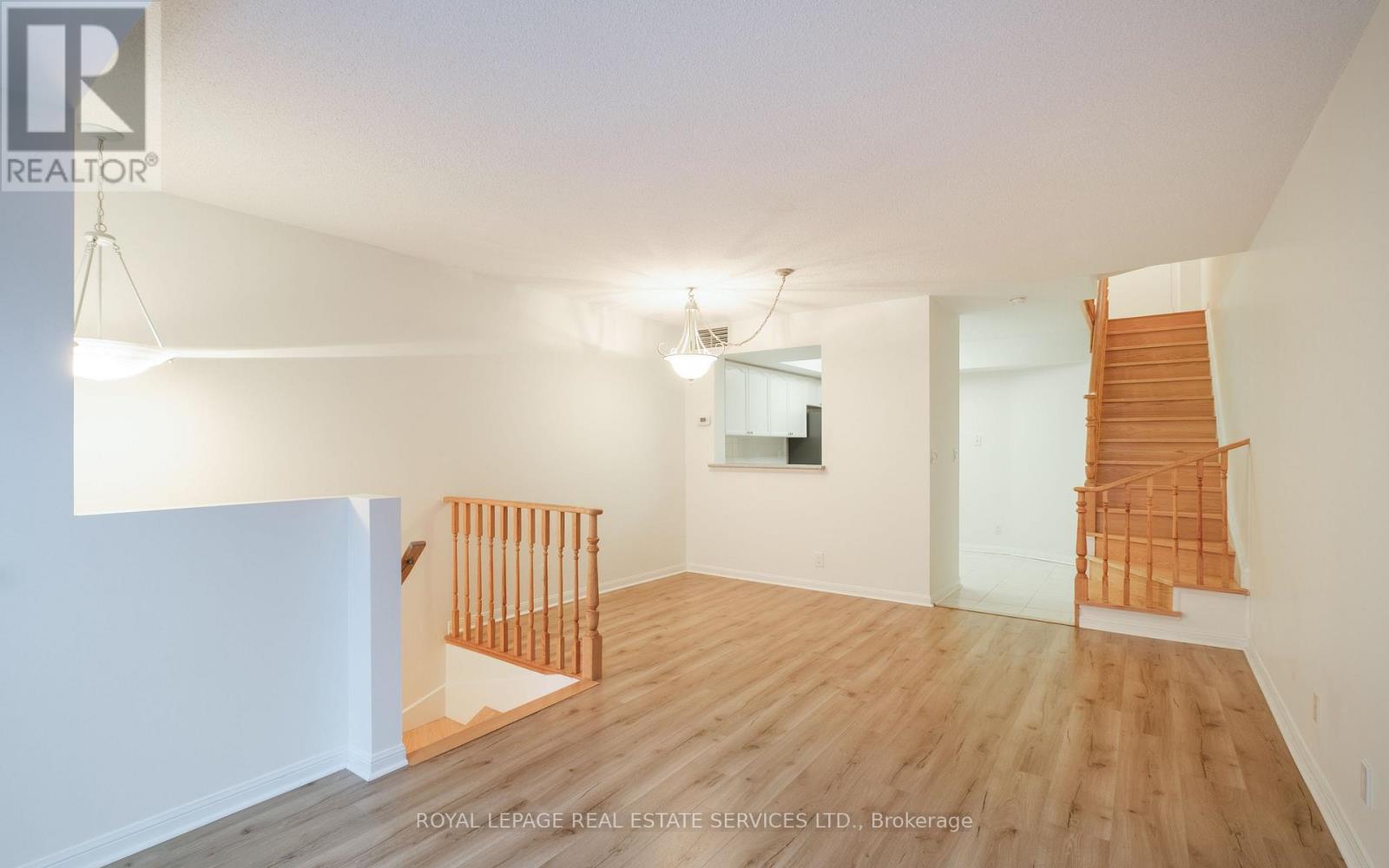 1306 - 28 Sommerset Way, Toronto, Ontario  M2N 6W7 - Photo 7 - C13106848