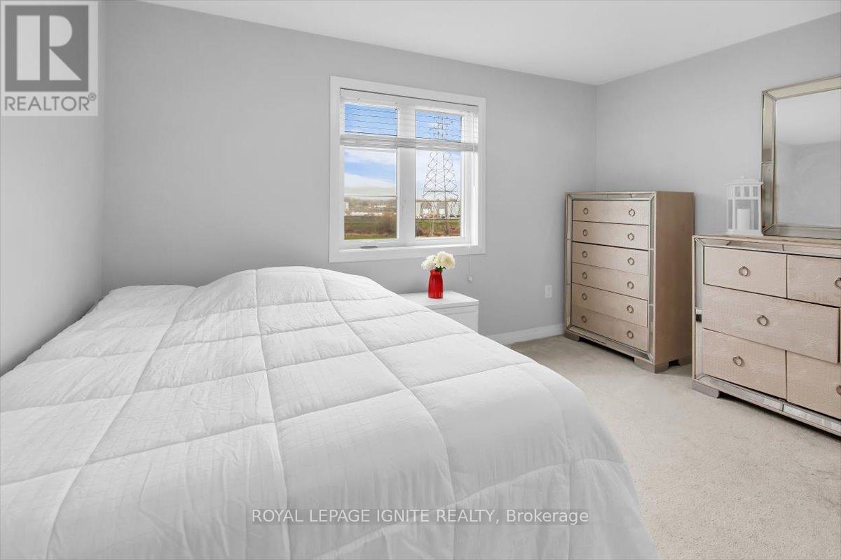 91 Yacht Drive, Clarington, Ontario  L1C 4A9 - Photo 23 - E13106820