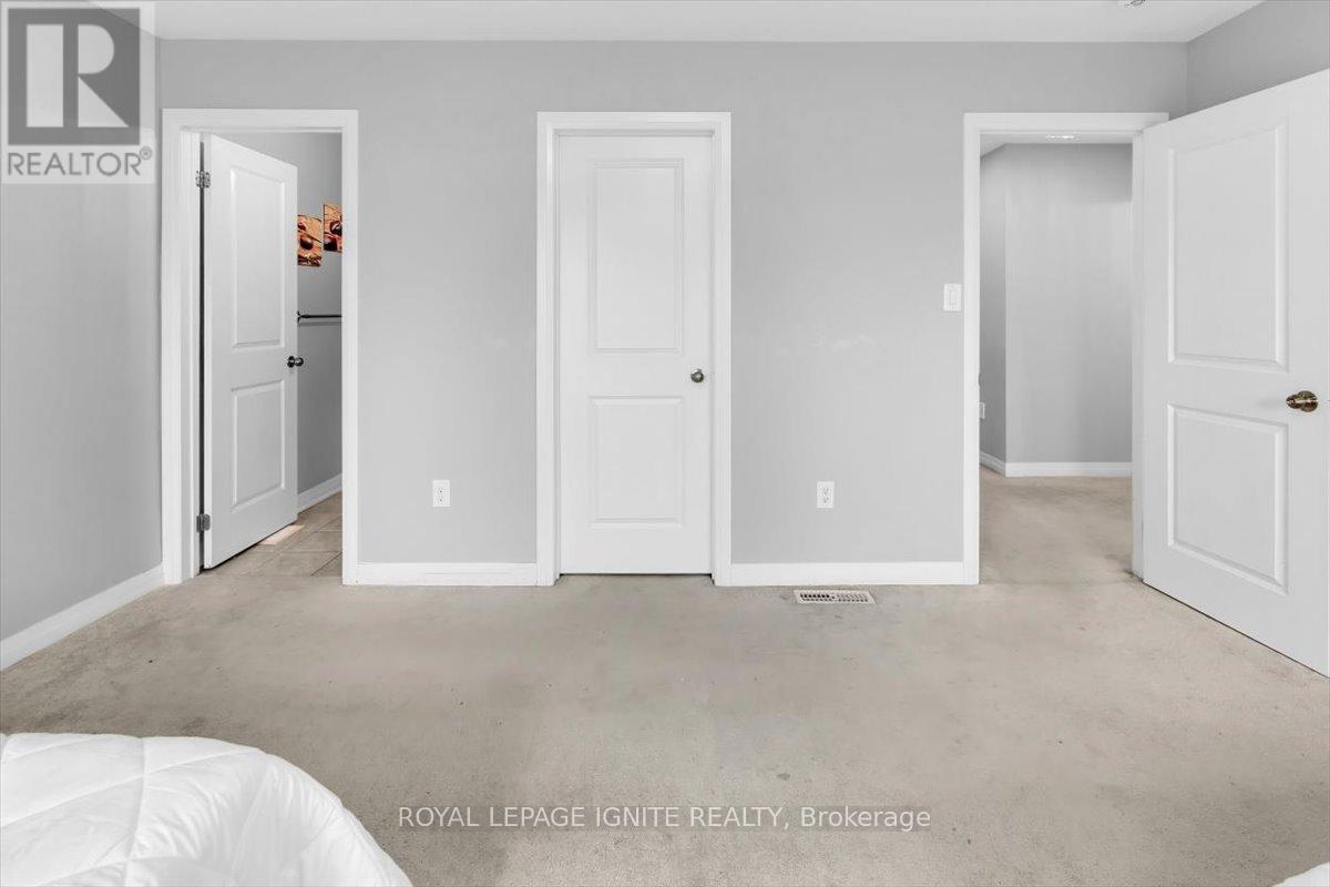 91 Yacht Drive, Clarington, Ontario  L1C 4A9 - Photo 25 - E13106820