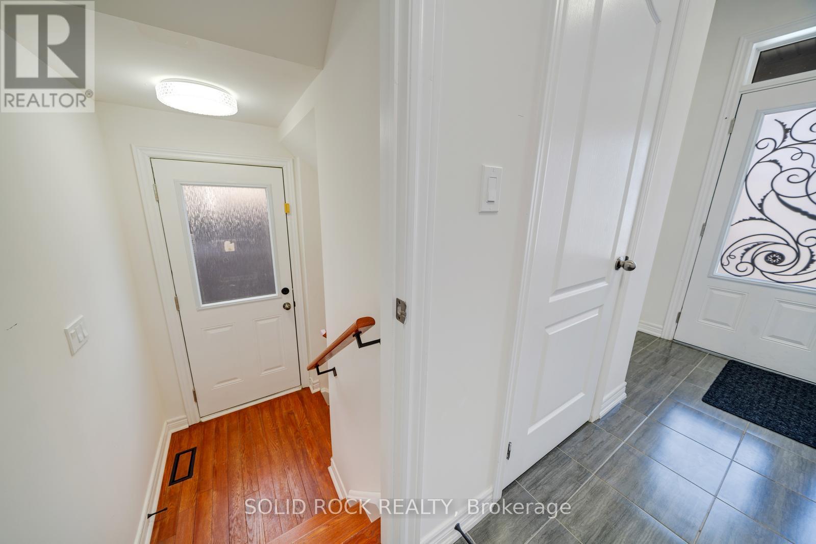 22 Tait Crescent, Clarington, Ontario  L1C 7G7 - Photo 34 - E13106852