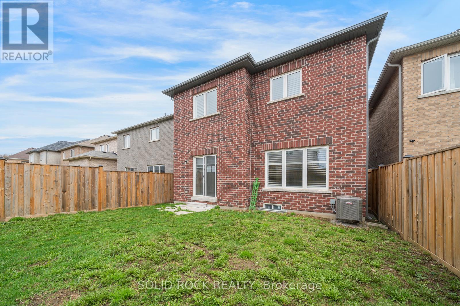 22 Tait Crescent, Clarington, Ontario  L1C 7G7 - Photo 42 - E13106852