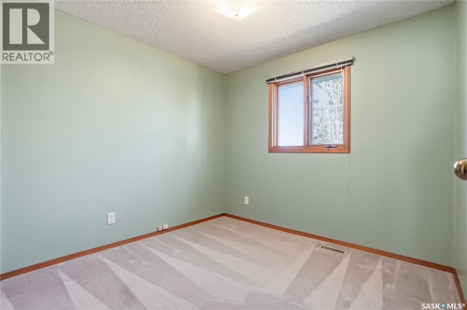 150 Adilman Drive, Saskatoon, Saskatchewan  S7K 7S3 - Photo 23 - SK035258