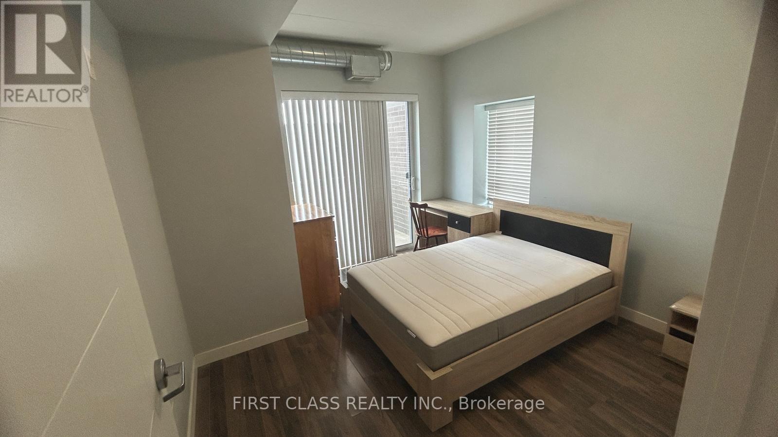 B601 - 62 Balsam Street, Waterloo, Ontario  N2L 3H2 - Photo 6 - X13084986