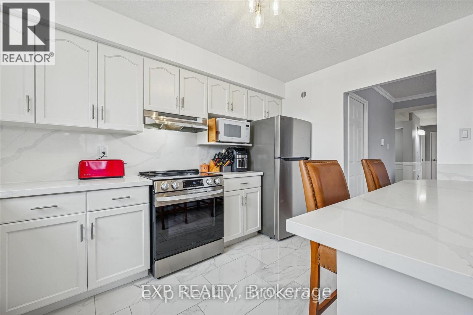 301 - 93 Westwood Road, Guelph, Ontario  N1H 7J7 - Photo 5 - X12835100