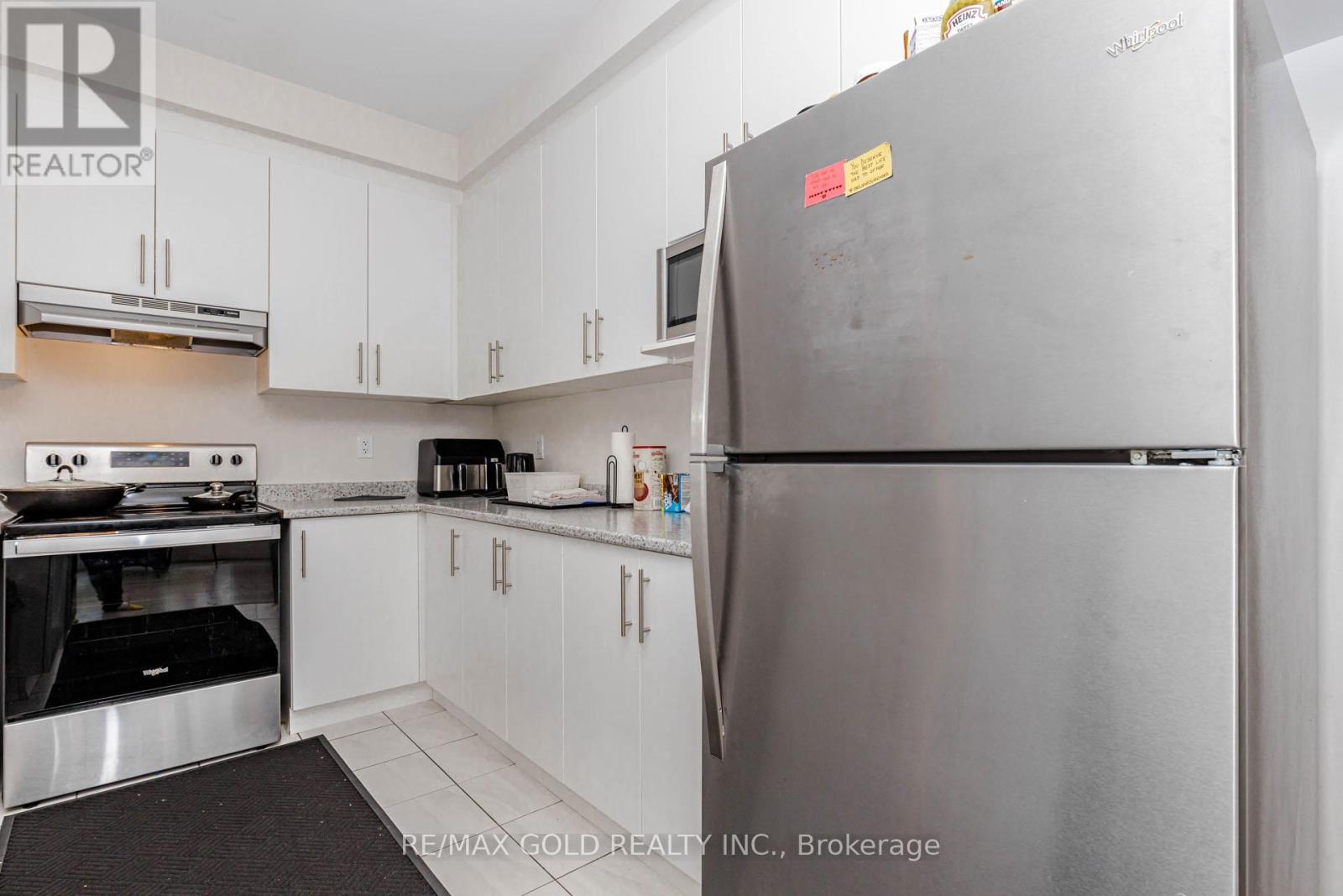 111 Carneros Way, Markham, Ontario  L6B 1R2 - Photo 11 - N13106754
