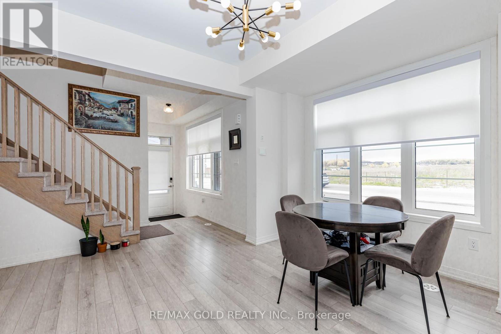 111 Carneros Way, Markham, Ontario  L6B 1R2 - Photo 7 - N13106754