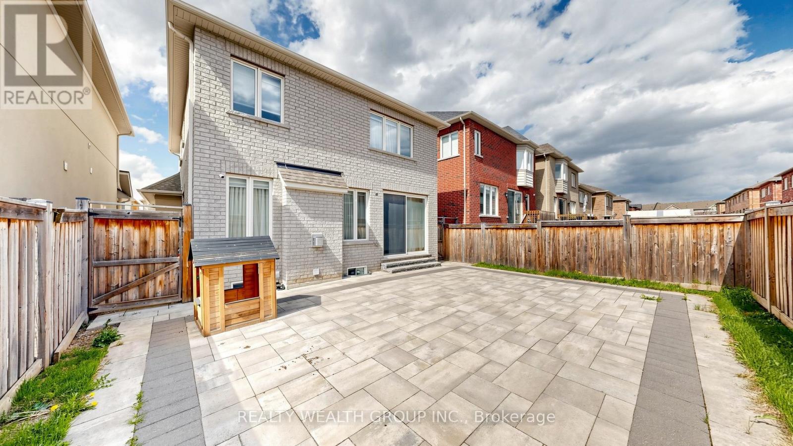 29 Frederick Pearson Street, East Gwillimbury, Ontario  L9N 0R8 - Photo 35 - N13106856