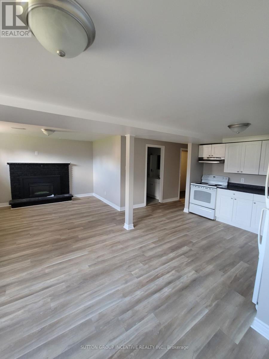 50 Farmingdale Crescent, Barrie, Ontario  L4M 5E5 - Photo 25 - S13106824