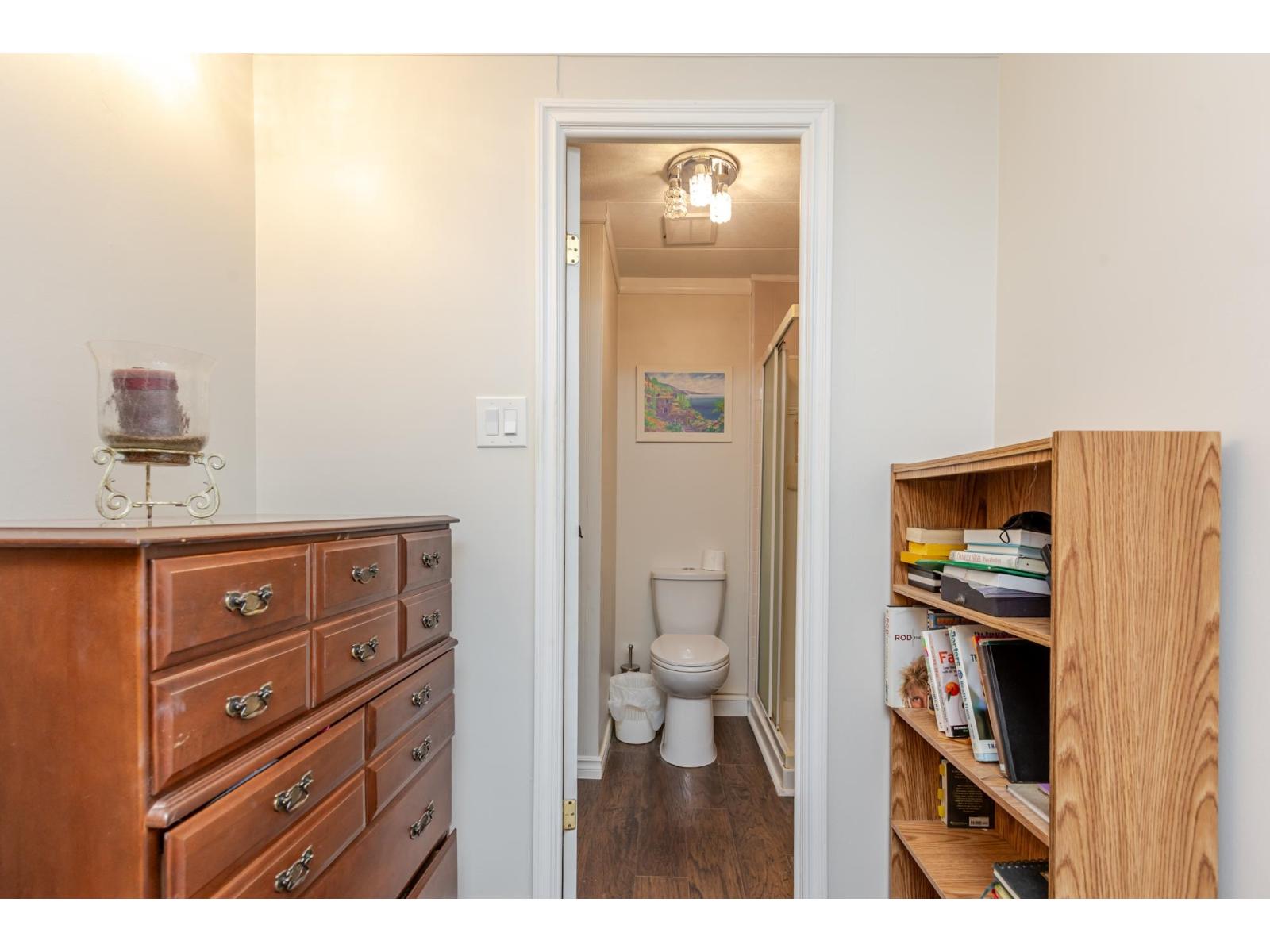 251 1840 160 Street, Surrey, British Columbia  V4A 4X4 - Photo 18 - R3075335