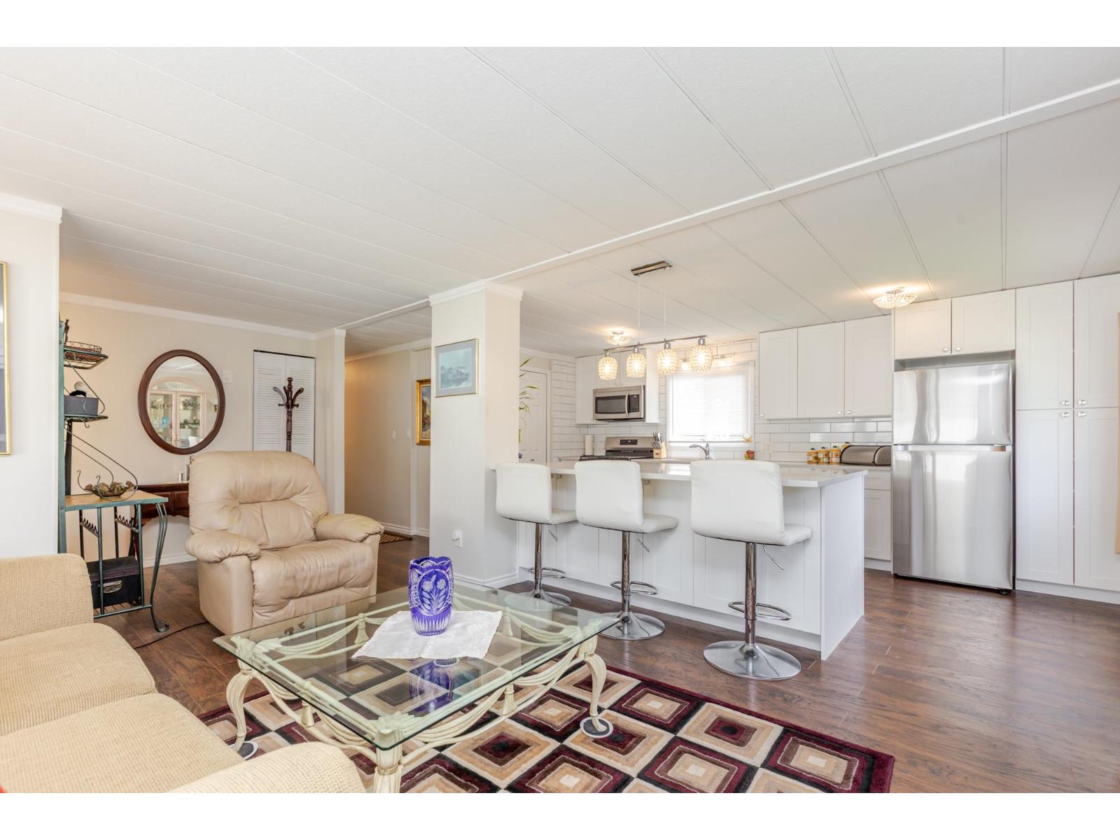 251 1840 160 Street, Surrey, British Columbia  V4A 4X4 - Photo 5 - R3075335