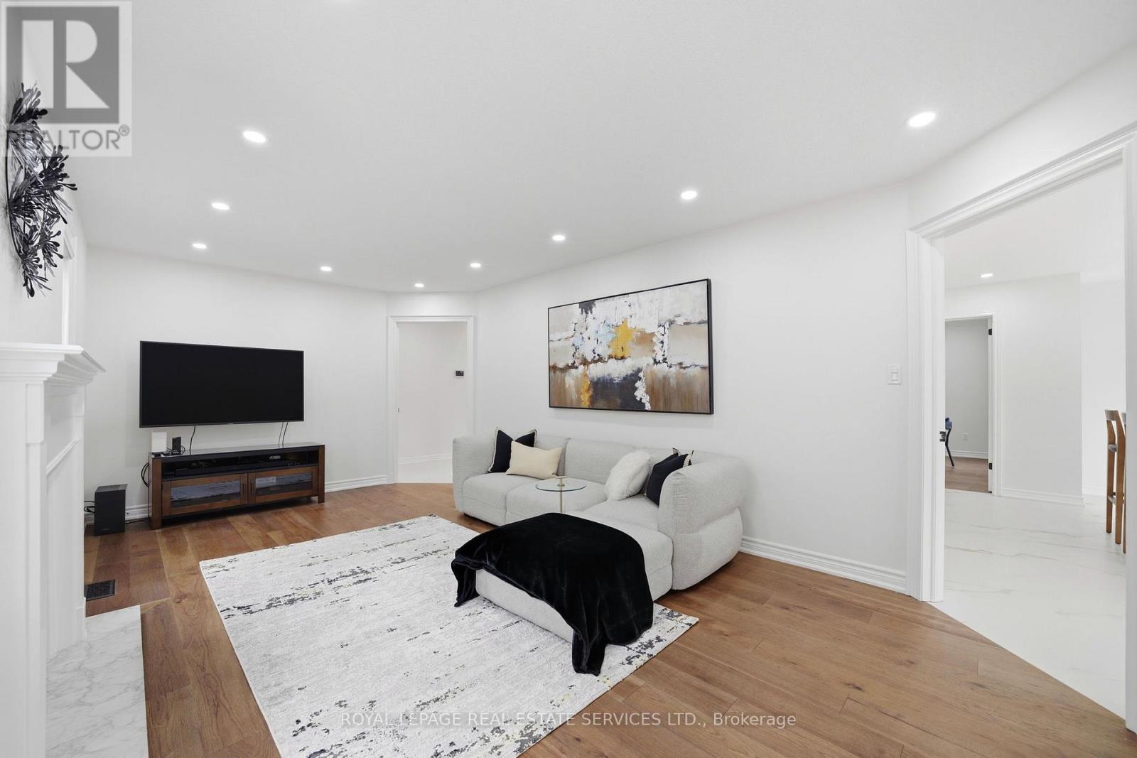 2531 Morrison Avenue, Mississauga, Ontario  L5C 3J6 - Photo 16 - W13106760