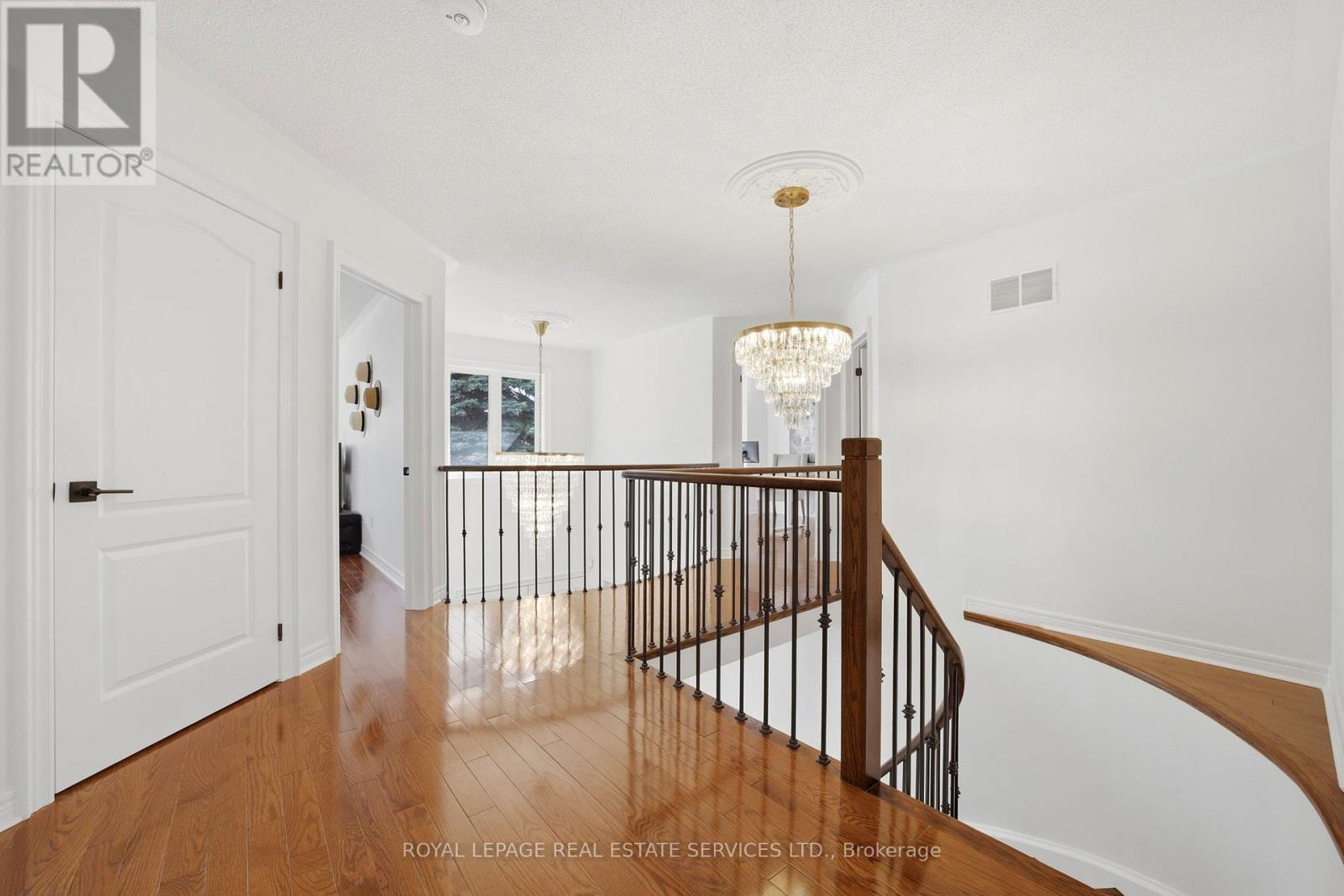 2531 Morrison Avenue, Mississauga, Ontario  L5C 3J6 - Photo 19 - W13106760