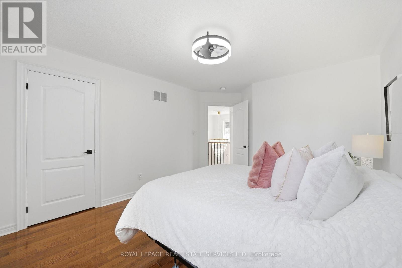 2531 Morrison Avenue, Mississauga, Ontario  L5C 3J6 - Photo 26 - W13106760