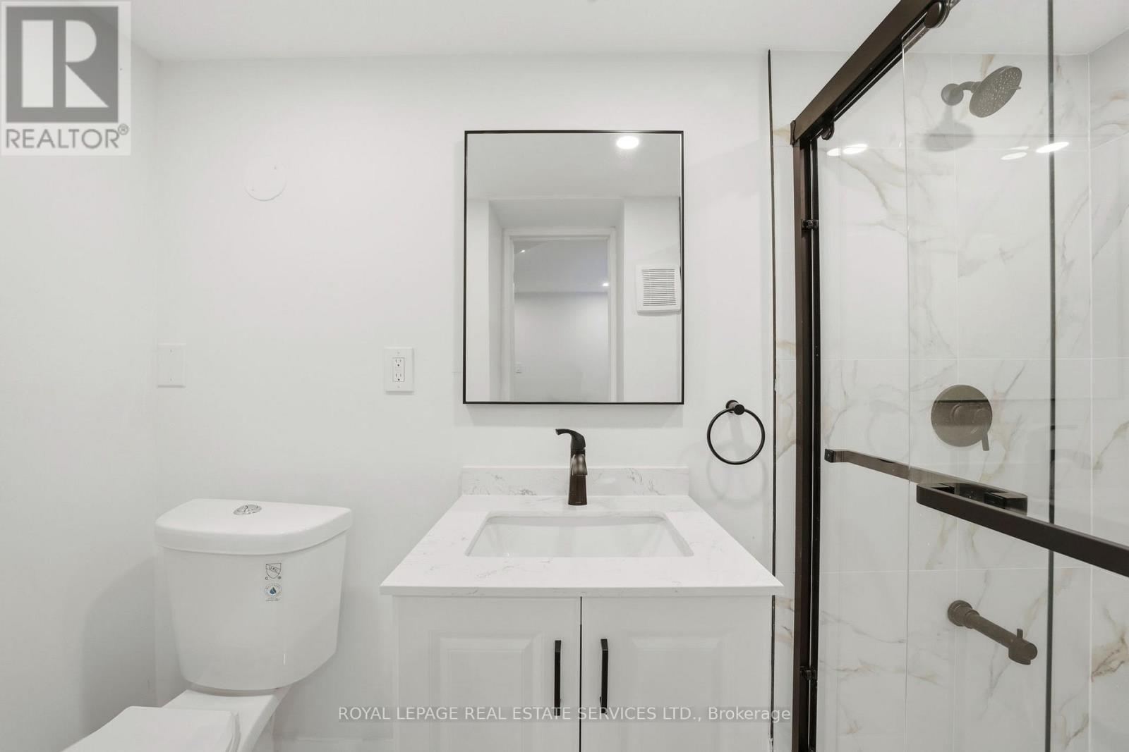 2531 Morrison Avenue, Mississauga, Ontario  L5C 3J6 - Photo 37 - W13106760