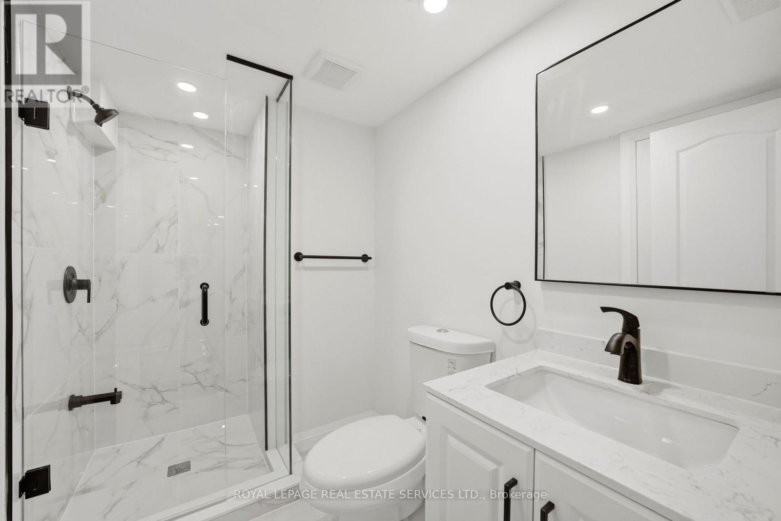 2531 Morrison Avenue, Mississauga, Ontario  L5C 3J6 - Photo 38 - W13106760
