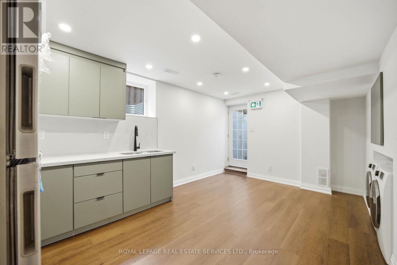 2531 Morrison Avenue, Mississauga, Ontario  L5C 3J6 - Photo 42 - W13106760