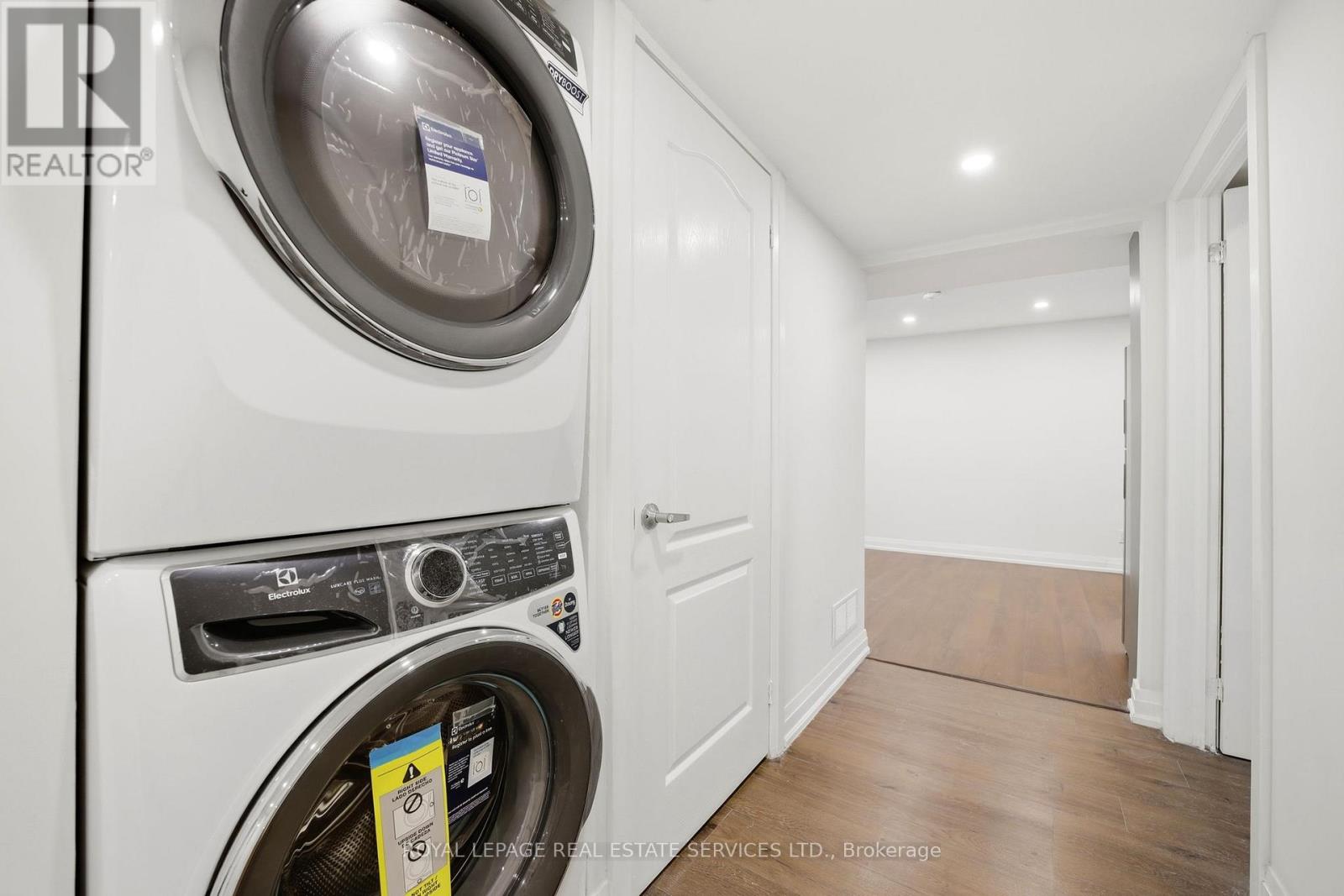 2531 Morrison Avenue, Mississauga, Ontario  L5C 3J6 - Photo 43 - W13106760