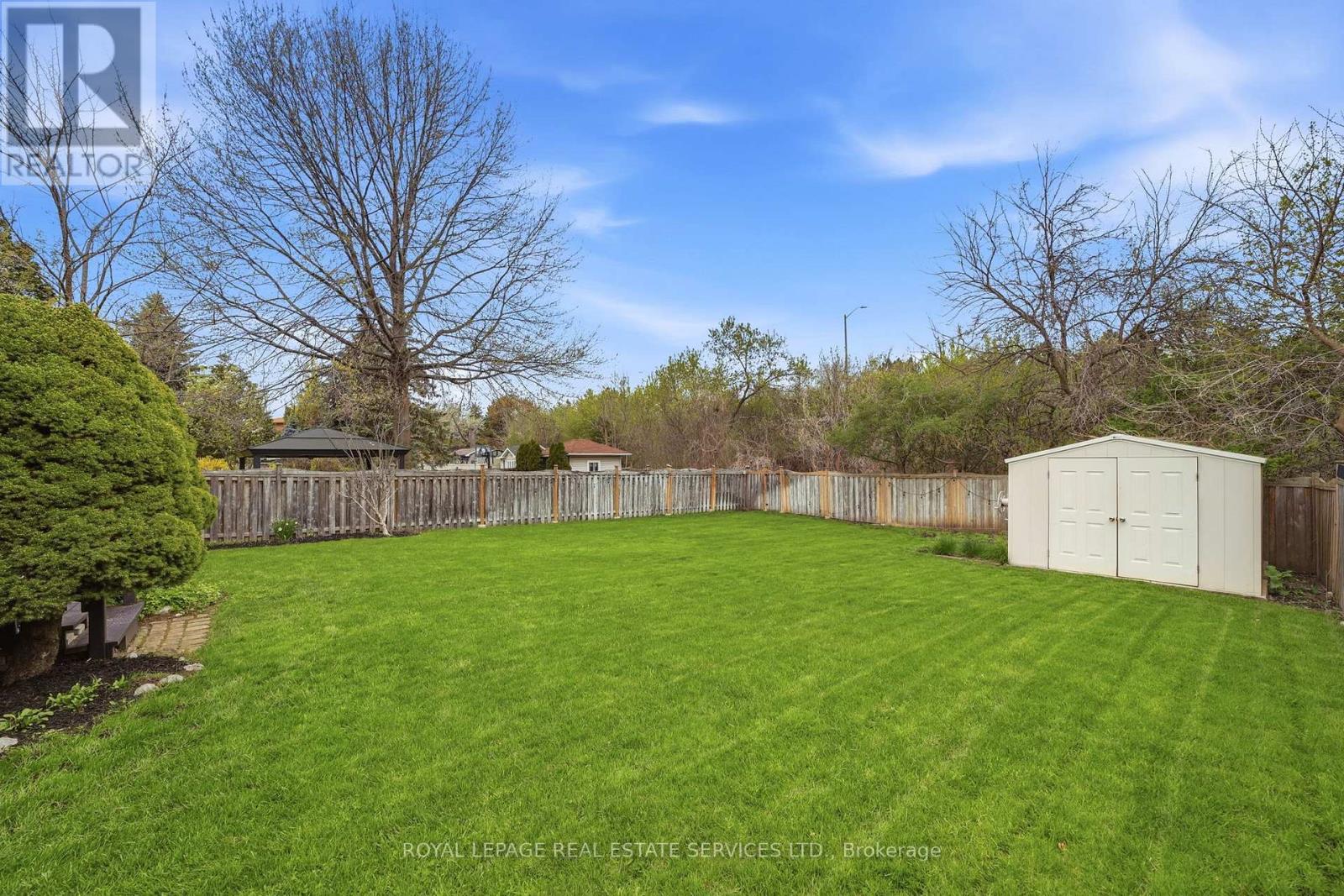 2531 Morrison Avenue, Mississauga, Ontario  L5C 3J6 - Photo 49 - W13106760