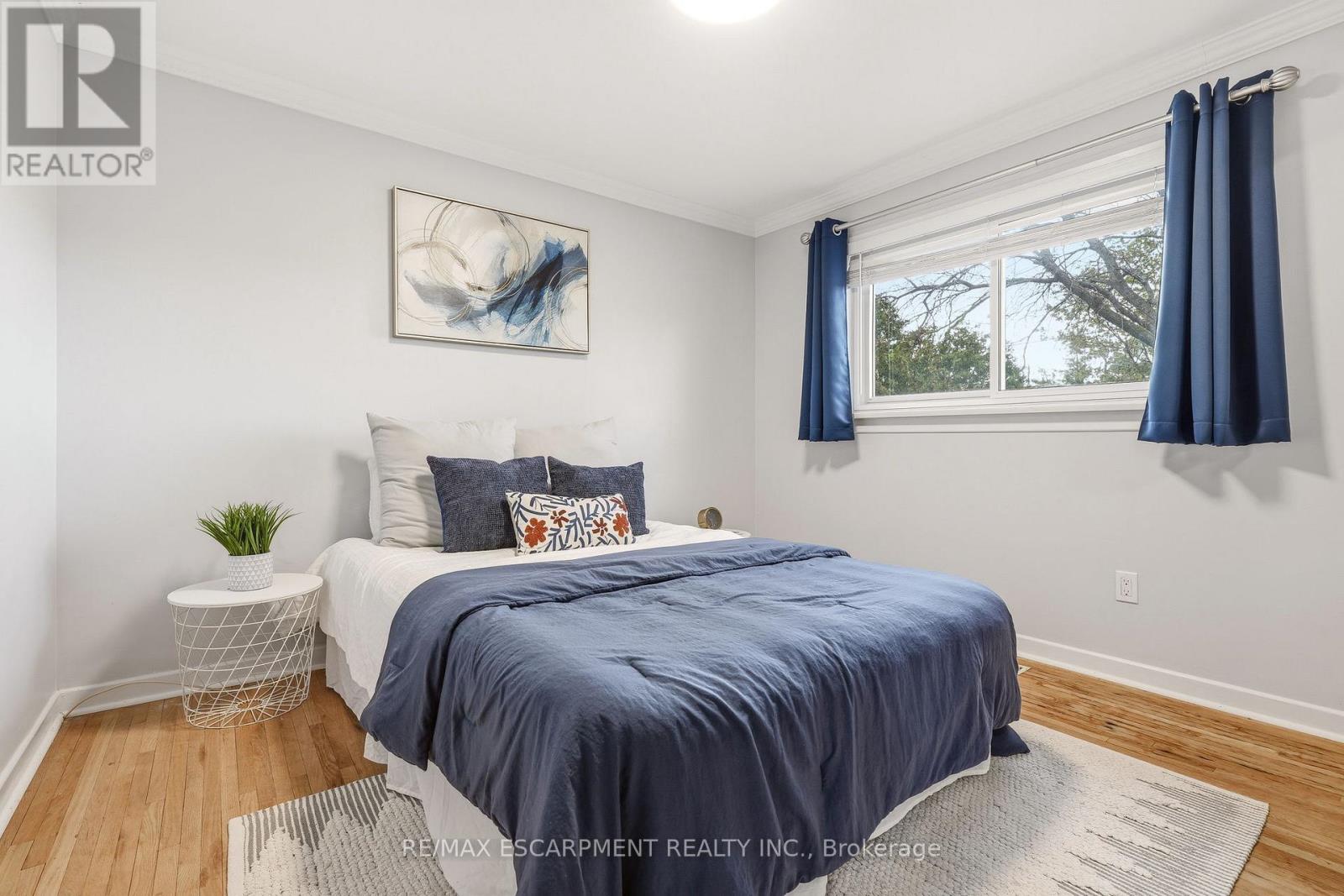 694 Mullin Way, Burlington, Ontario  L7L 4J7 - Photo 32 - W13106794
