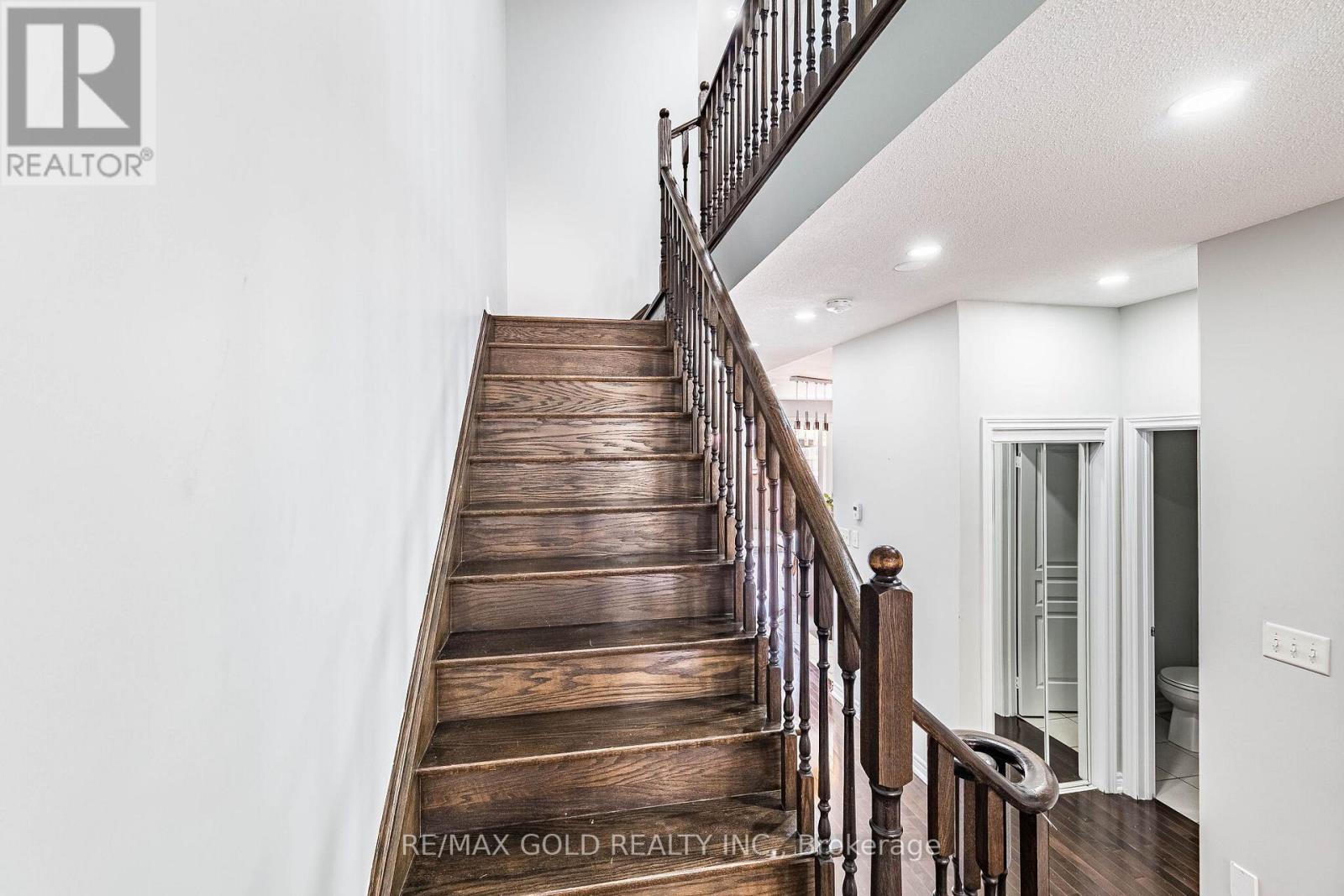 17 Primo Road, Brampton, Ontario  L7A 0Z9 - Photo 20 - W13106818