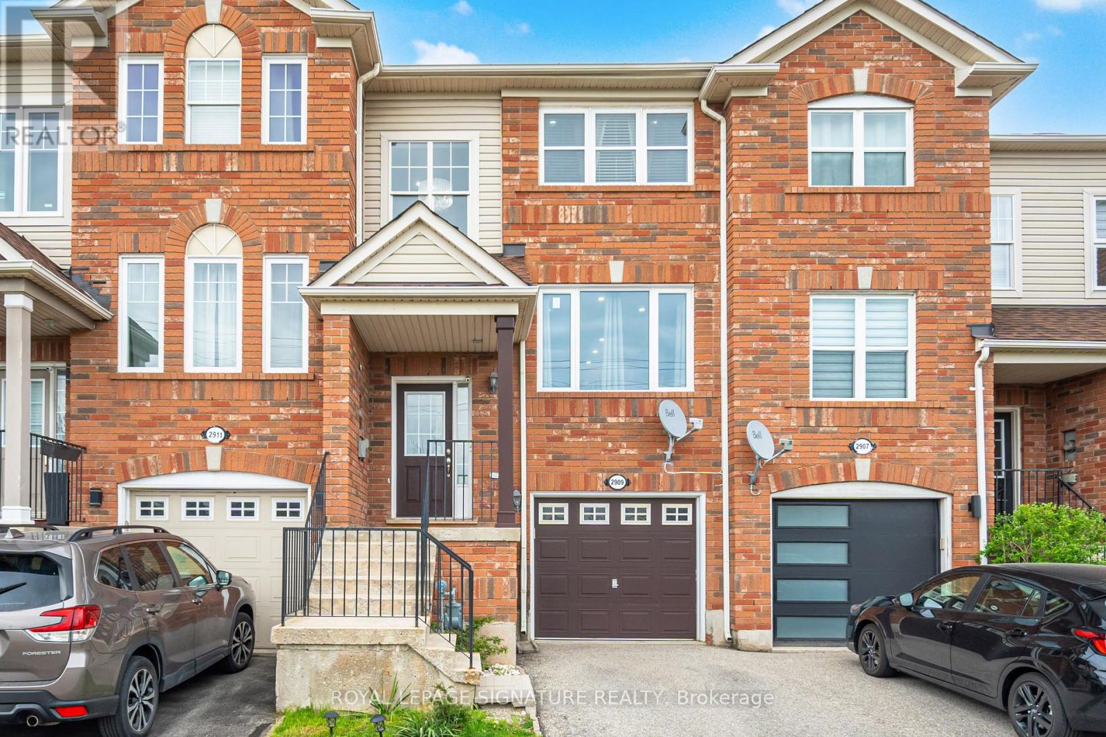 2909 Garnethill Way, Oakville, Ontario  L6M 5E9 - Photo 1 - W13106822