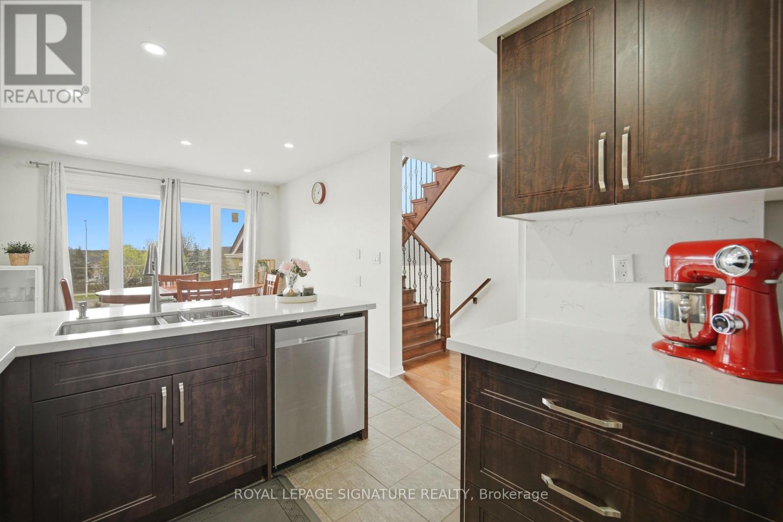 2909 Garnethill Way, Oakville, Ontario  L6M 5E9 - Photo 15 - W13106822