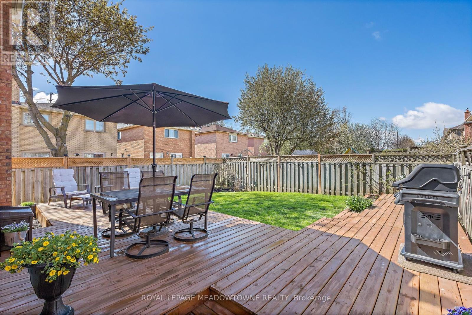 4 Shenstone Avenue, Brampton, Ontario  L6Z 2Y6 - Photo 31 - W13106828