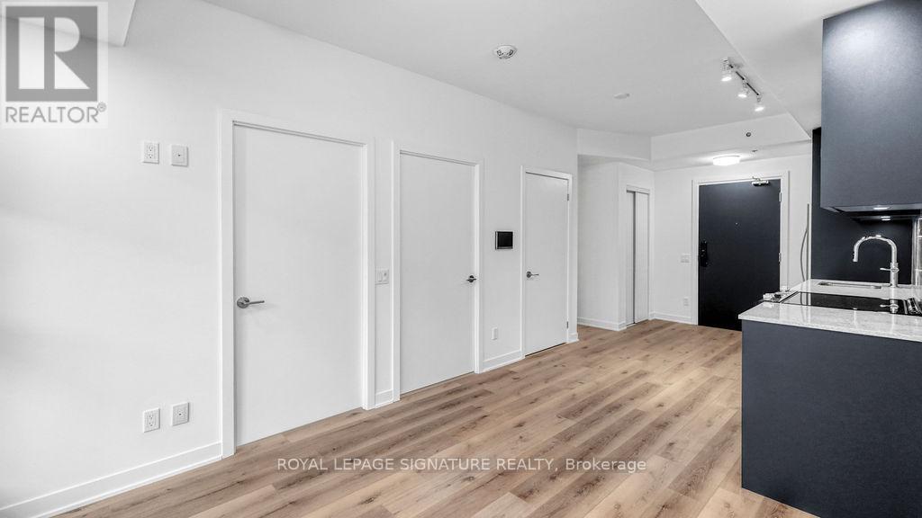 614 - 405 Dundas Street W, Oakville, Ontario  L6M 5P9 - Photo 11 - W13106836