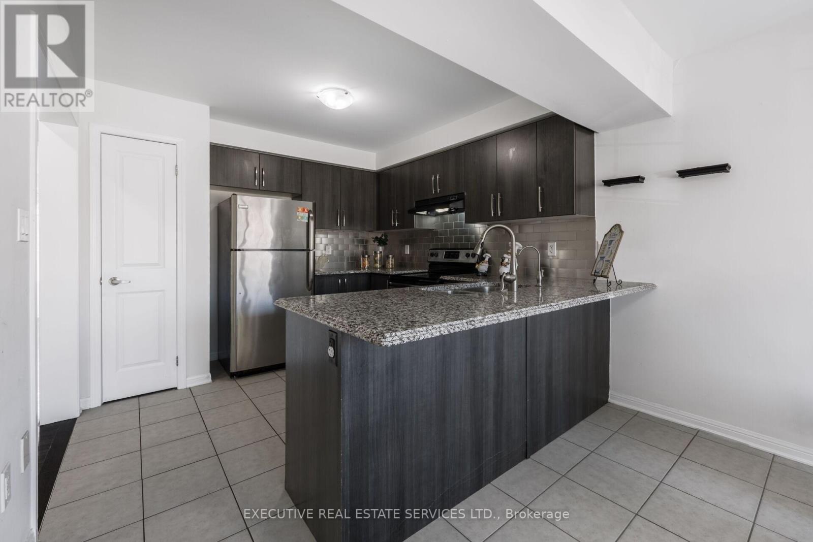 101 Mccleave Crescent, Brampton, Ontario  L6Y 4Y9 - Photo 16 - W13106854
