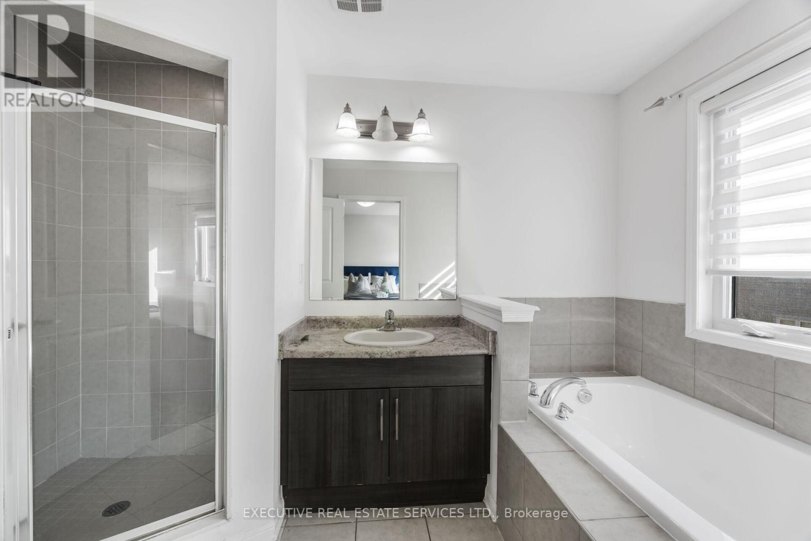 101 Mccleave Crescent, Brampton, Ontario  L6Y 4Y9 - Photo 27 - W13106854