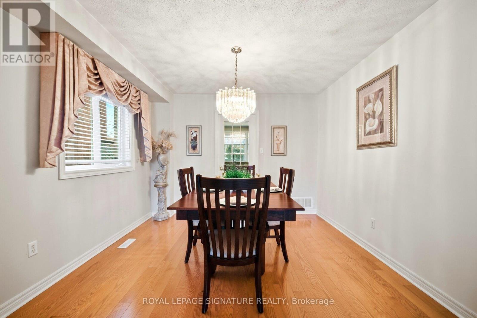 52 Durham Street, Halton Hills, Ontario  L7G 5X4 - Photo 16 - W13106860