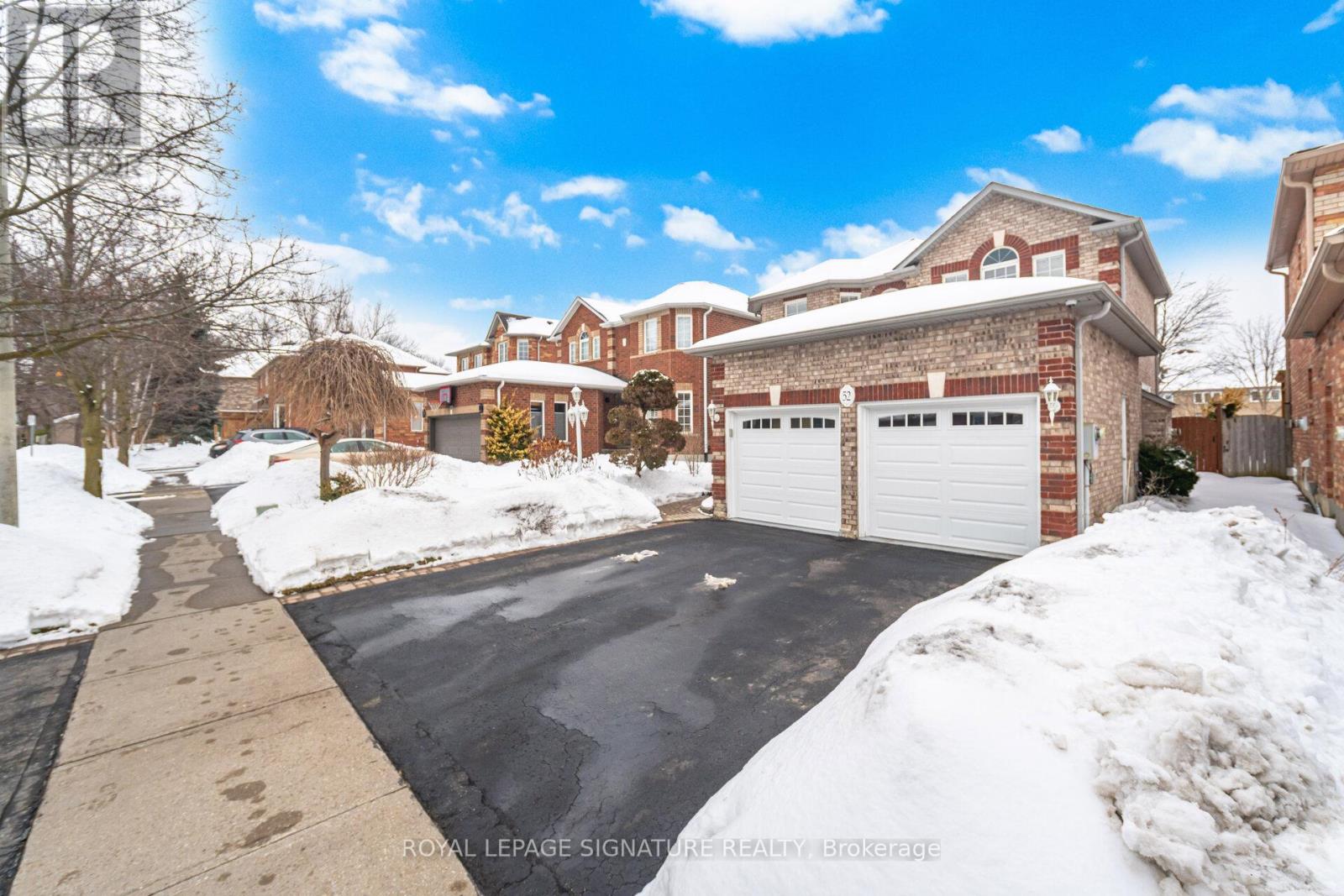 52 Durham Street, Halton Hills, Ontario  L7G 5X4 - Photo 3 - W13106860
