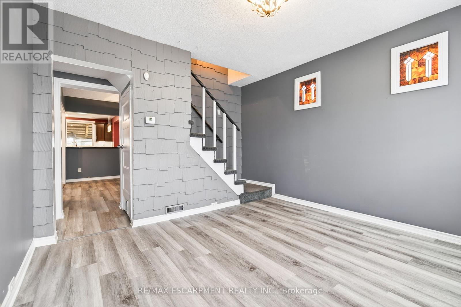 14 Cambridge Avenue, Hamilton, Ontario  L8H 1T5 - Photo 5 - X13106758