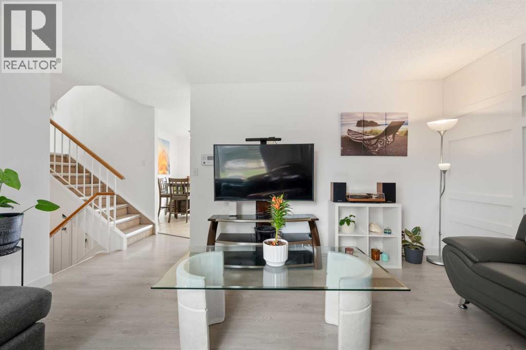 3312 56 Street Ne, Calgary, Alberta  T2Y 3W1 - Photo 7 - A2309623