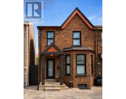 38 HENDERSON AVENUE, Toronto, Ontario
