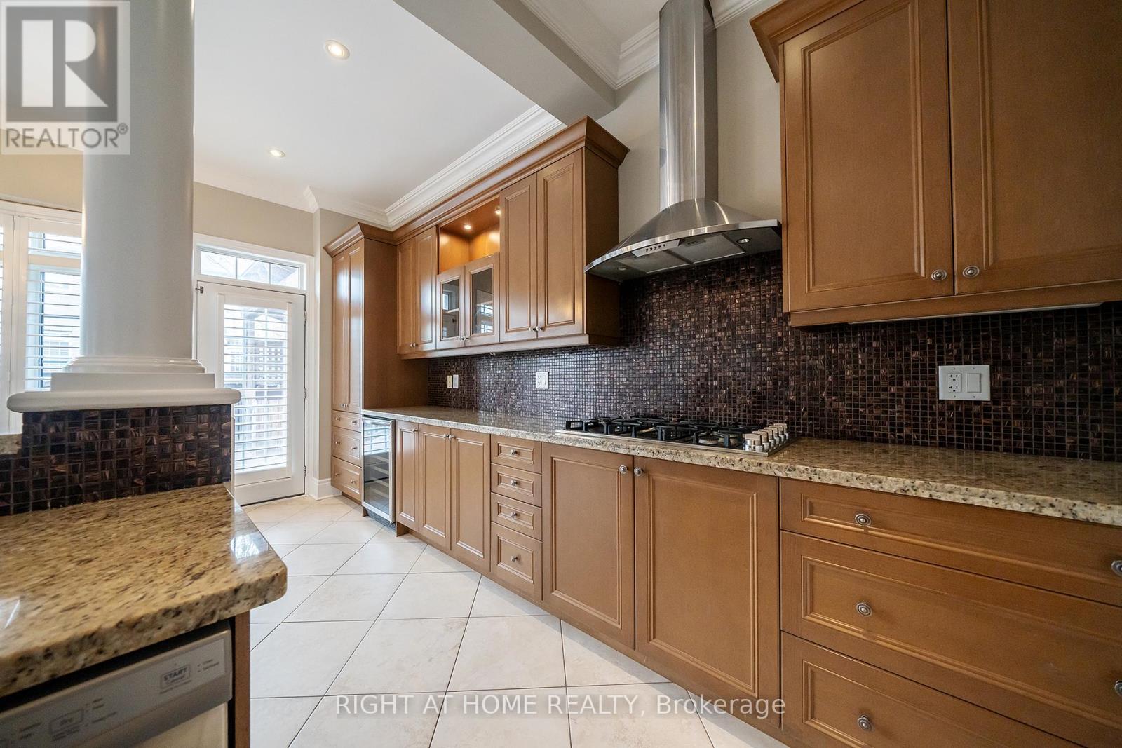 3353 Skipton Lane, Oakville, Ontario  L6M 0K3 - Photo 18 - W13100444