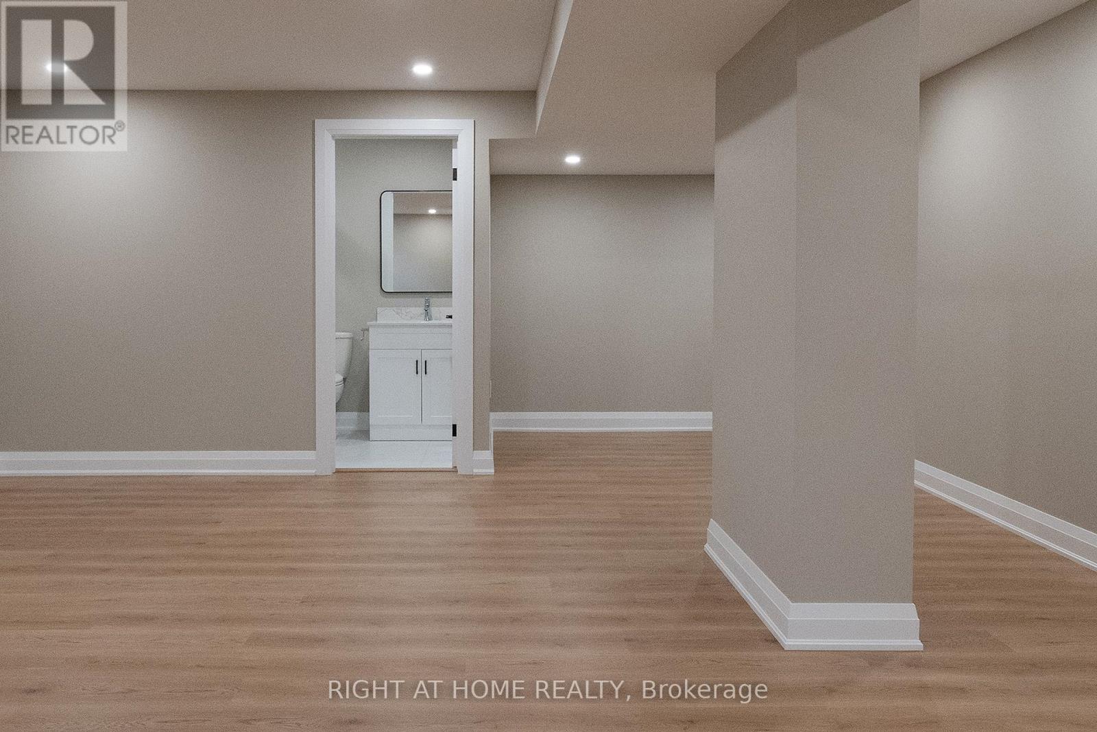 3353 Skipton Lane, Oakville, Ontario  L6M 0K3 - Photo 43 - W13100444