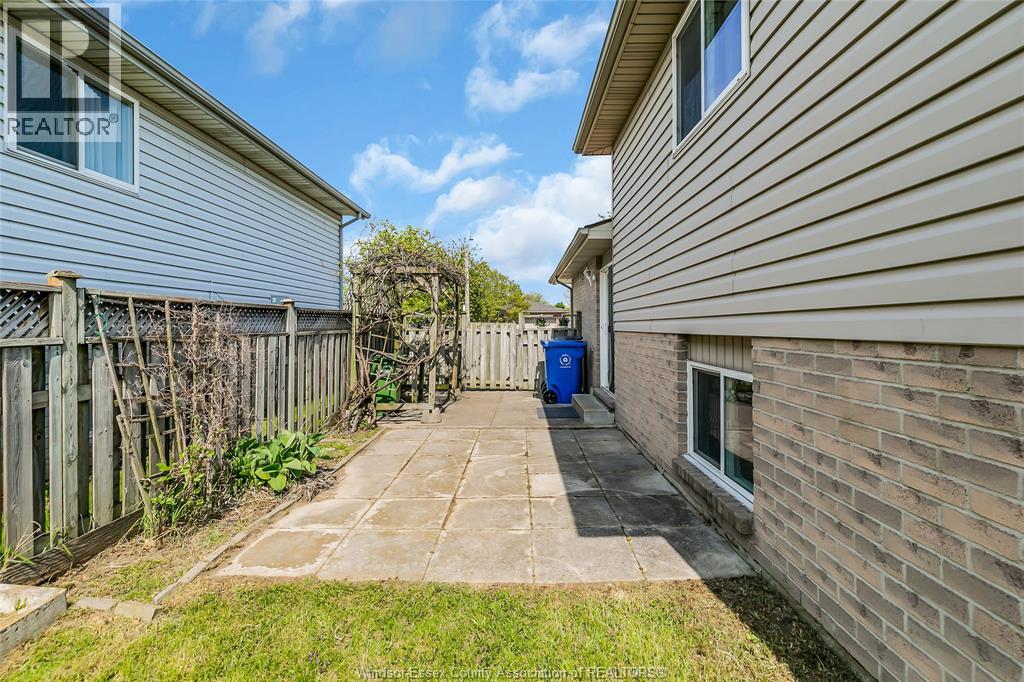 3453 Caribou Crescent, Windsor, Ontario  N8W 5V4 - Photo 33 - 26010549