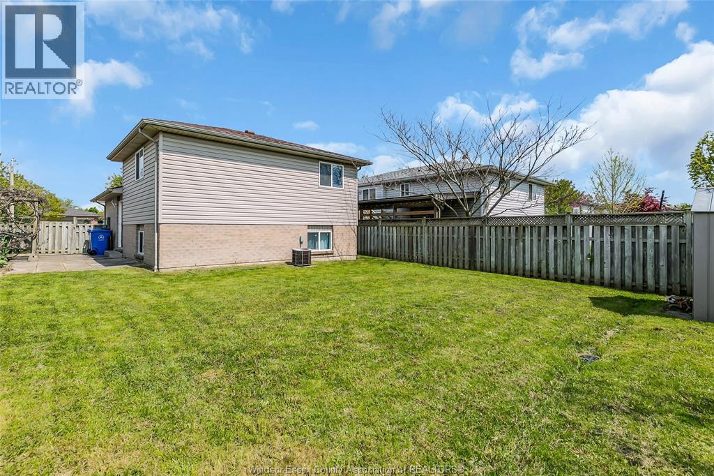 3453 Caribou Crescent, Windsor, Ontario  N8W 5V4 - Photo 32 - 26010549