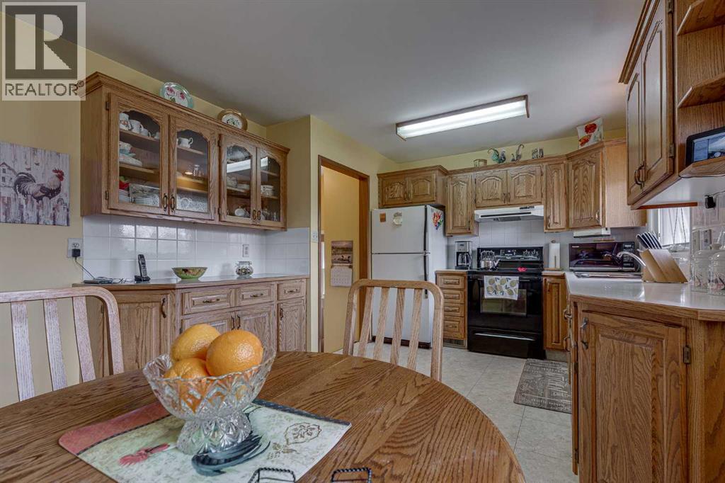 2 Otterbury Avenue, Red Deer, Alberta  T4N 4Z9 - Photo 24 - A2309520