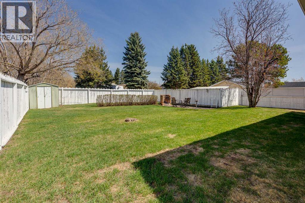 2 Otterbury Avenue, Red Deer, Alberta  T4N 4Z9 - Photo 41 - A2309520