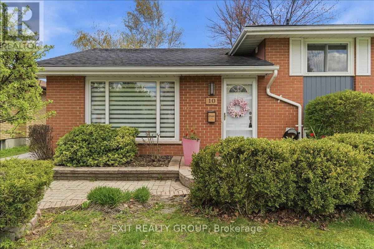 10 Gearin Street, Quinte West, Ontario  K8V 3Y1 - Photo 2 - X13106890