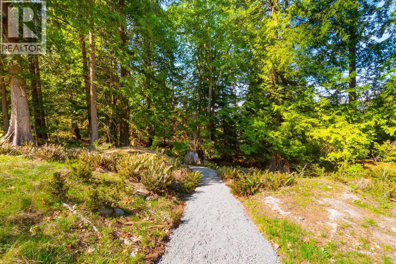 Lot B Hiker's Trail, Bowen Island, British Columbia  V0N 1G2 - Photo 12 - R3121652