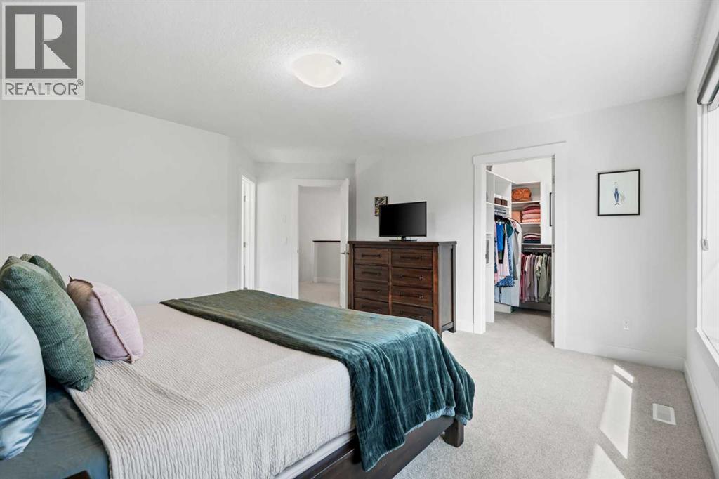 25 Westland Crescent Sw, Calgary, Alberta  T3H 0W1 - Photo 23 - A2307642